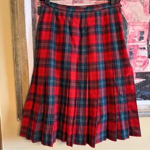 Vintage Pendleton Womens Pleated Skirt Plaid Virgin Wool Lennox Tartan USA 28”